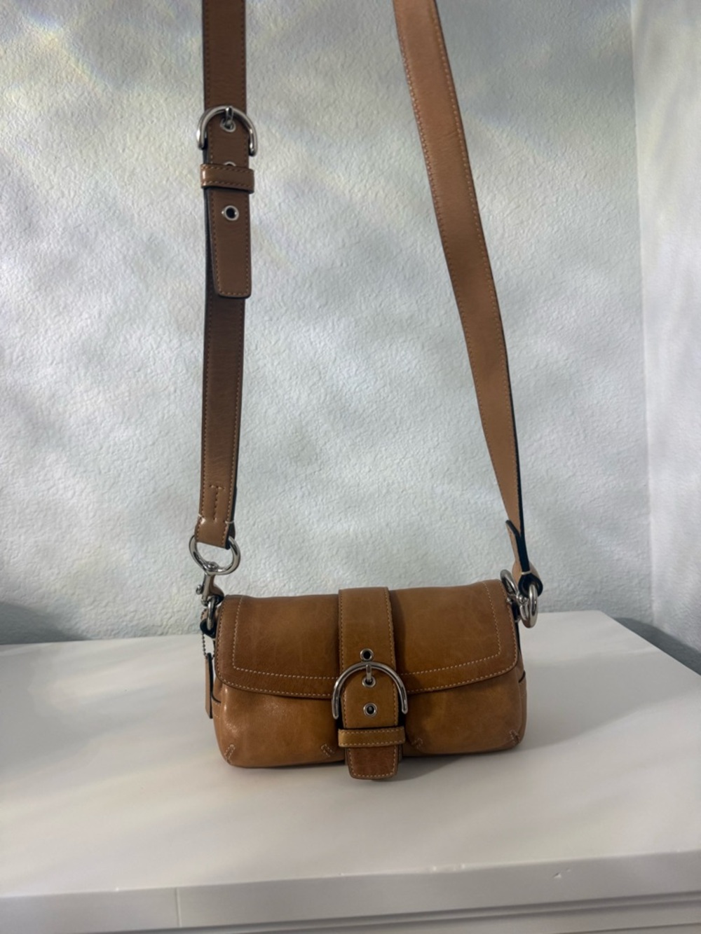 Coach Vintage Soho Crossbody Shoulder Bag Beige Tan Camel Leather - Picture 2 of 10